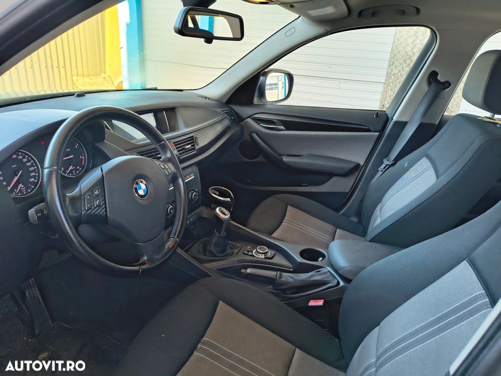 BMW X1 xDrive18d - 8