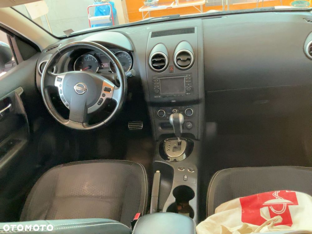 Nissan Qashqai 2.0 CVT 360 - 3