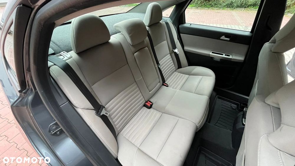 Volvo S40 2.0D Kinetic - 34