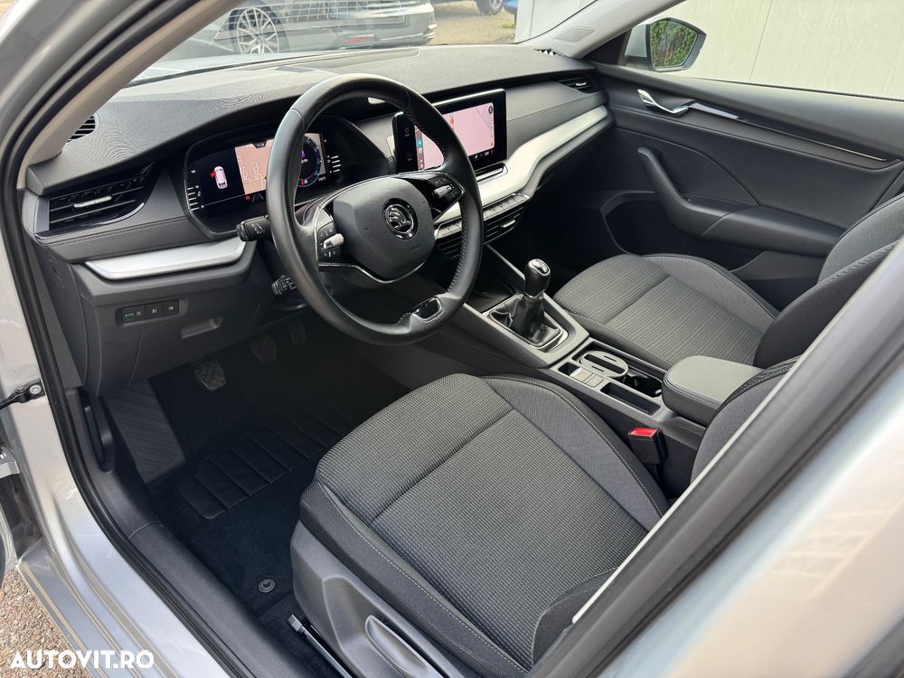 Skoda Octavia 2.0 TDI Premium Edition - 22