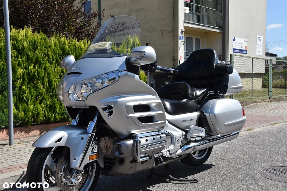 Honda GL - 3