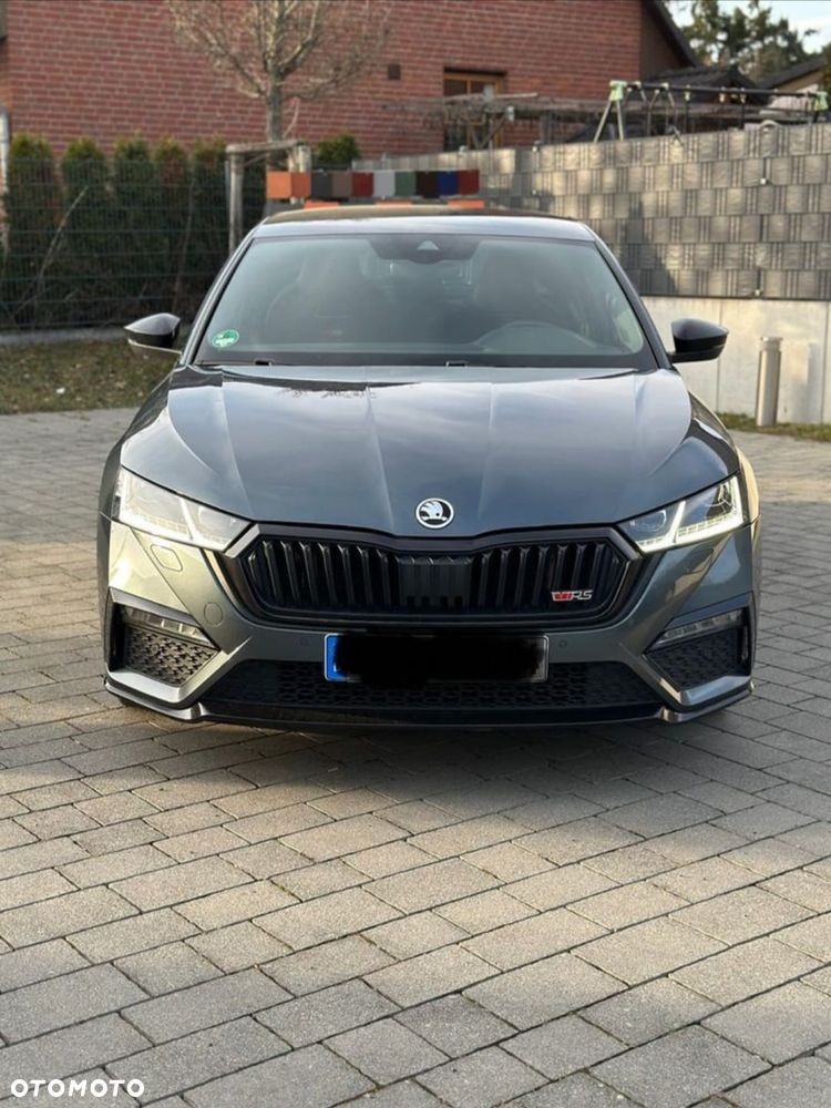 Skoda Octavia 2.0 TDI DSG RS - 2