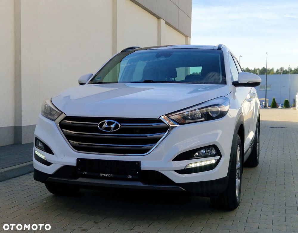 Hyundai Tucson 1.7 CRDI BlueDrive Style 2WD - 8