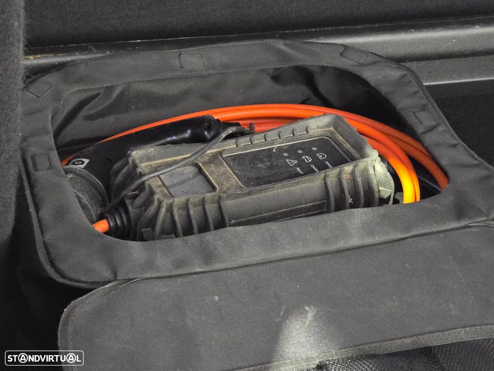 DS DS7 Crossback E-Tense Performance Line EAT8 - 57