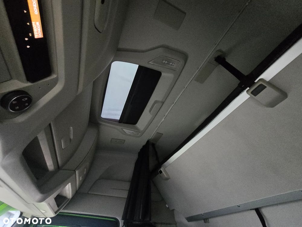 Iveco S-WAY 570 - 30