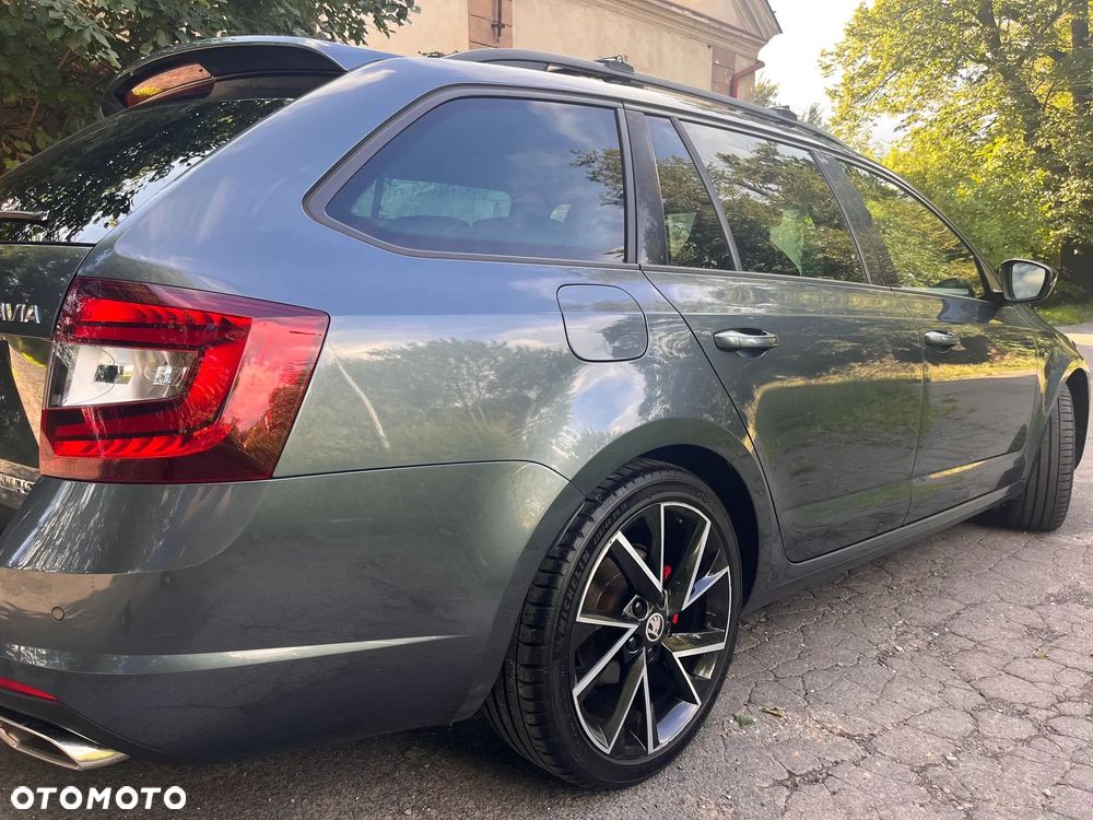 Skoda Octavia 2.0 TDI 4x4 RS DSG - 10