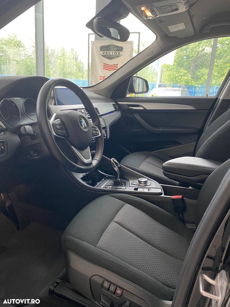 BMW X1 sDrive18d AT - 15