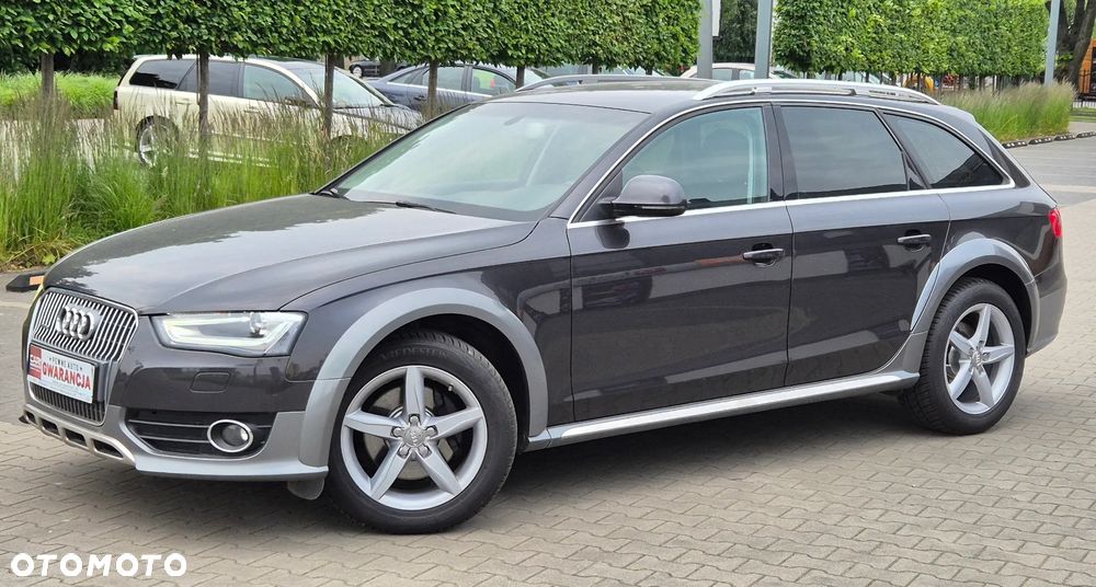 Audi A4 Allroad - 23