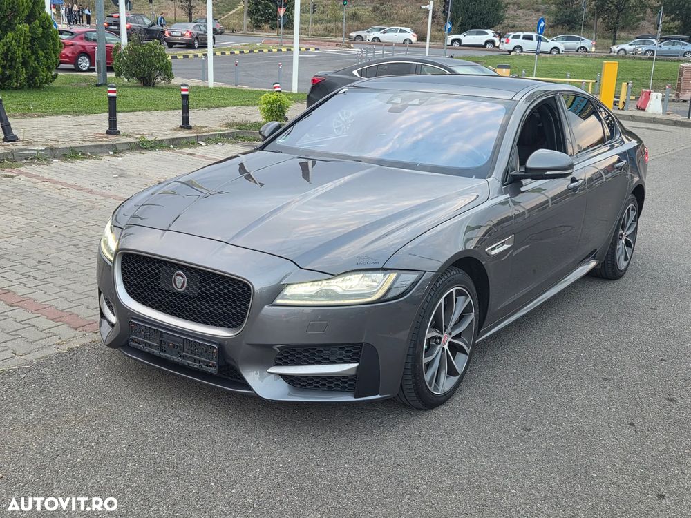Jaguar XF - 2