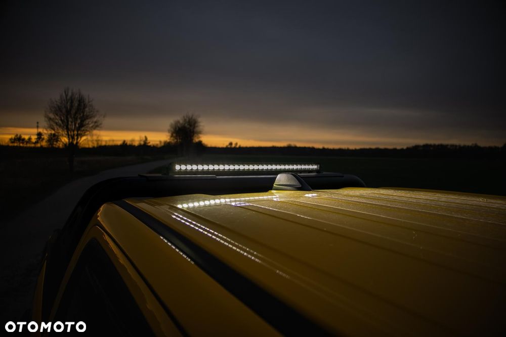 RAM 1500 Crew Cab Shortbed Rebel - 40