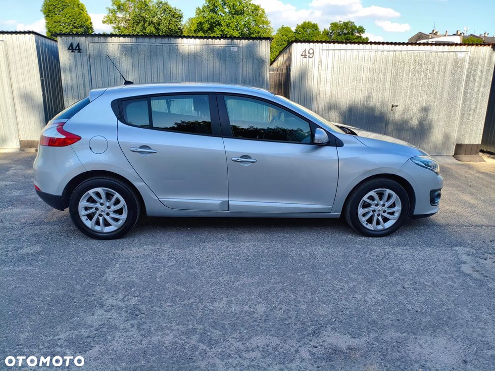 Renault Megane 1.6 16V 110 LIMITED - 12