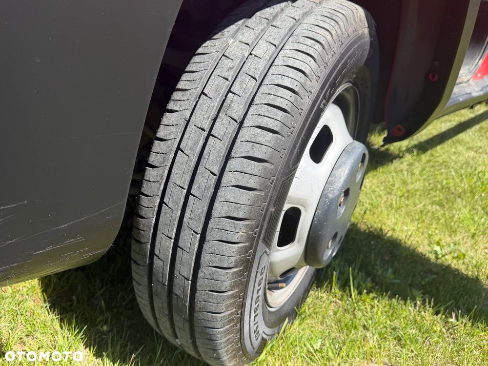 Iveco 35c13 - 16