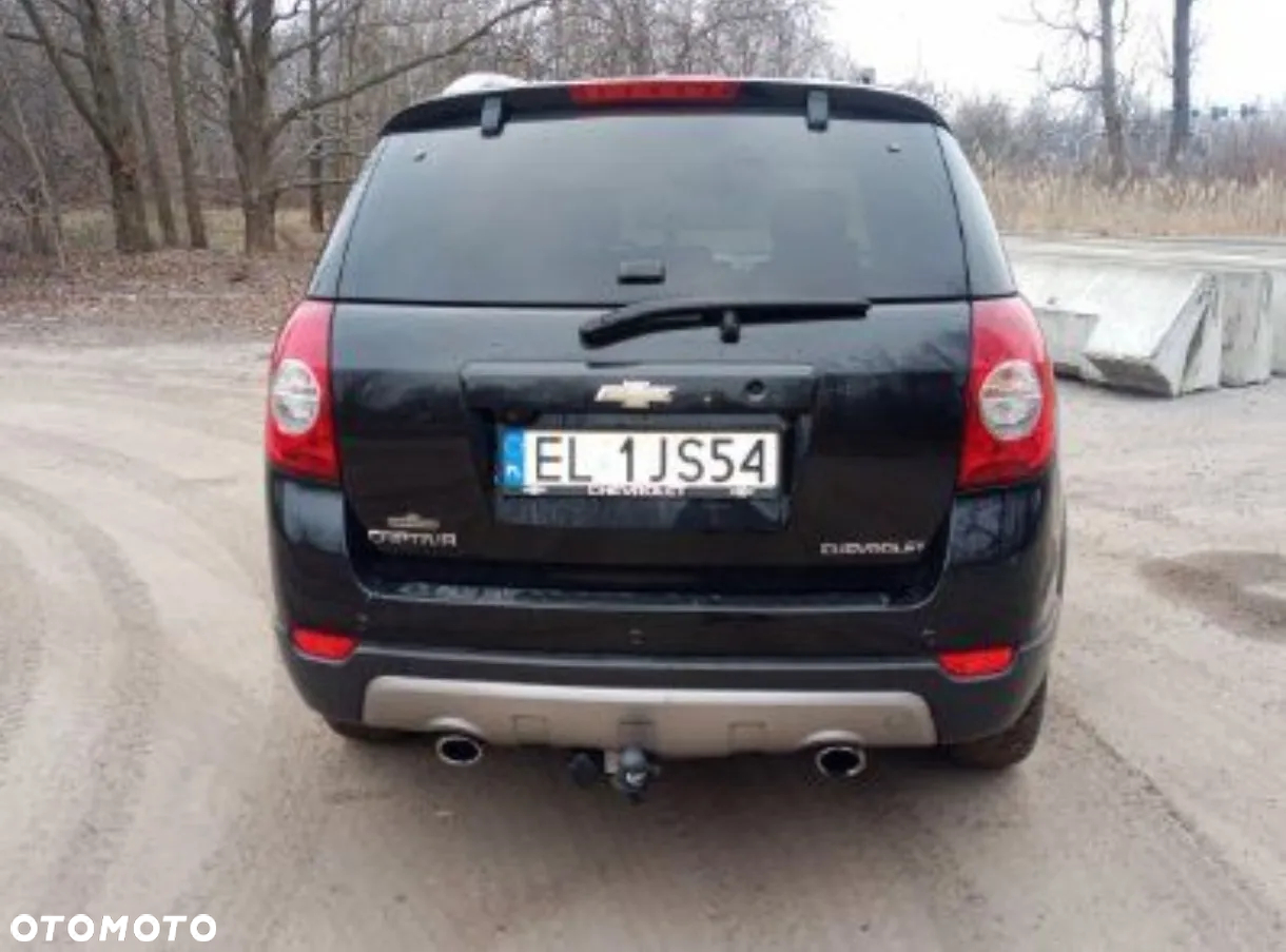Chevrolet Captiva 2.2 d LTZ - 6