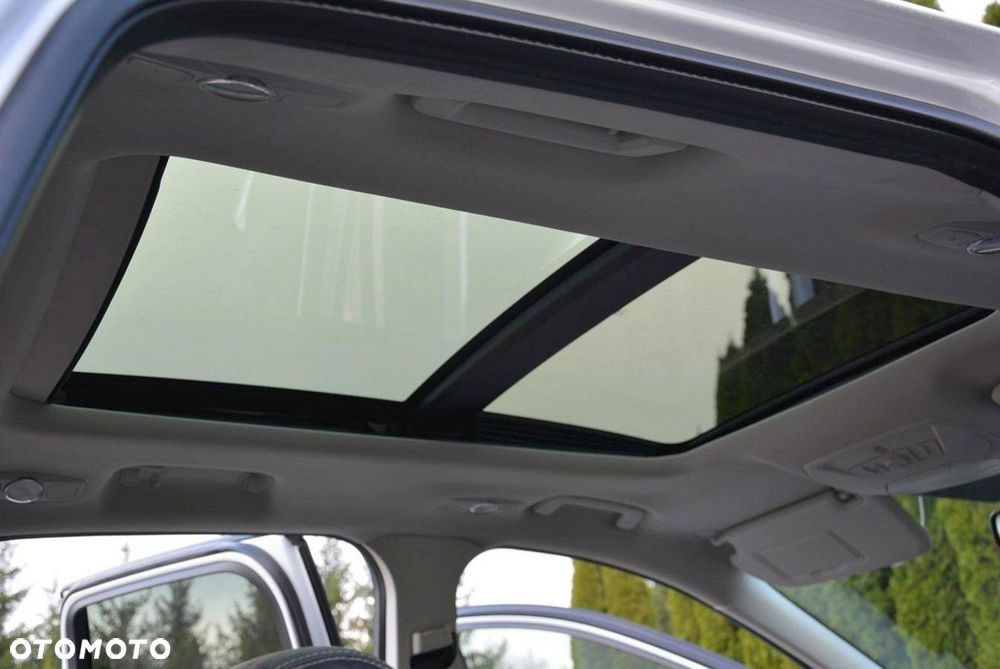 Ford Kuga 2.0 TDCi 4x4 Individual - 30