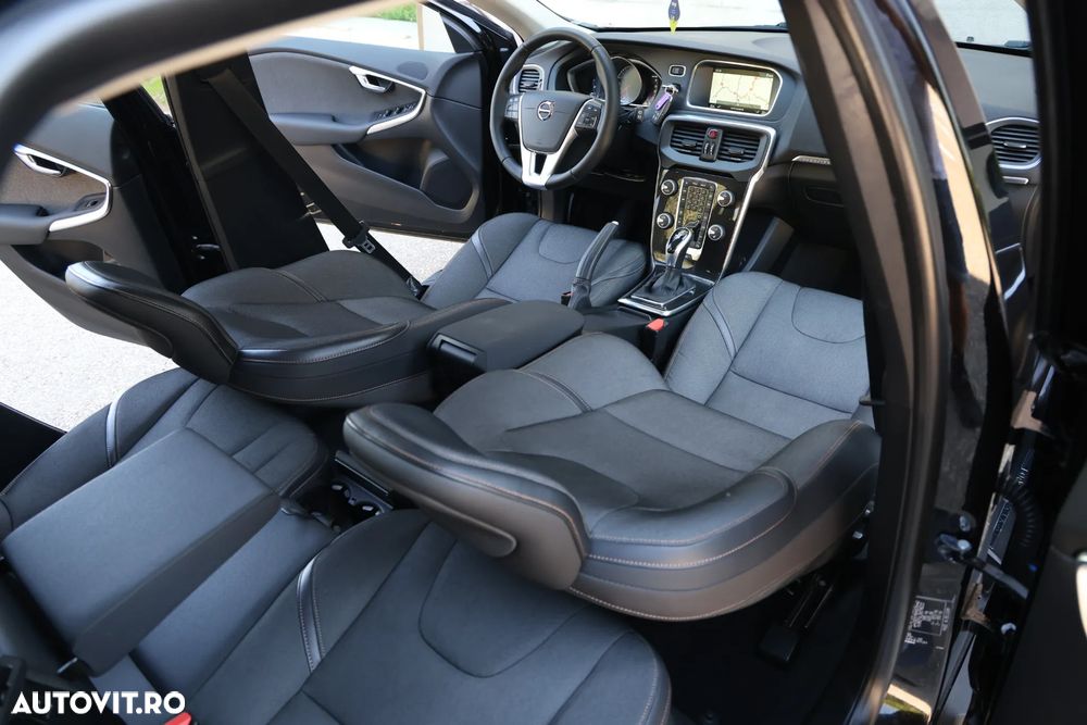Volvo V40 - 14