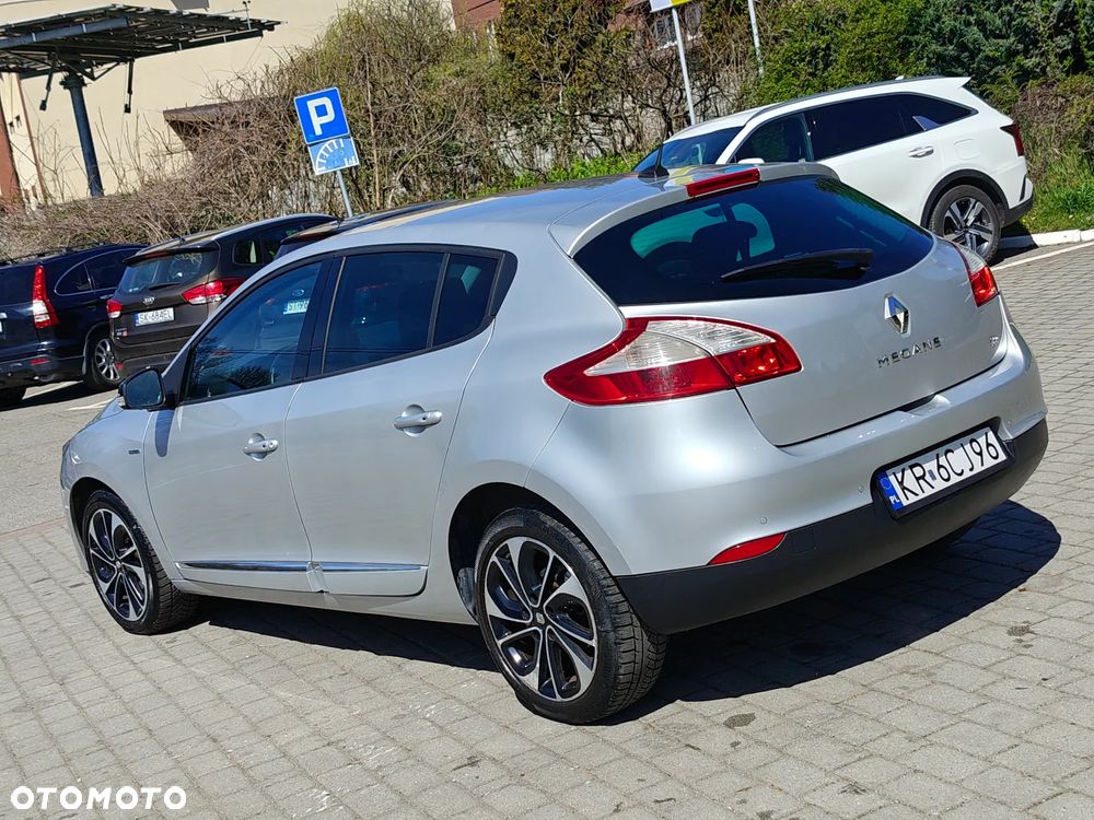 Renault Megane TCe 130 EDC Bose Edition - 16