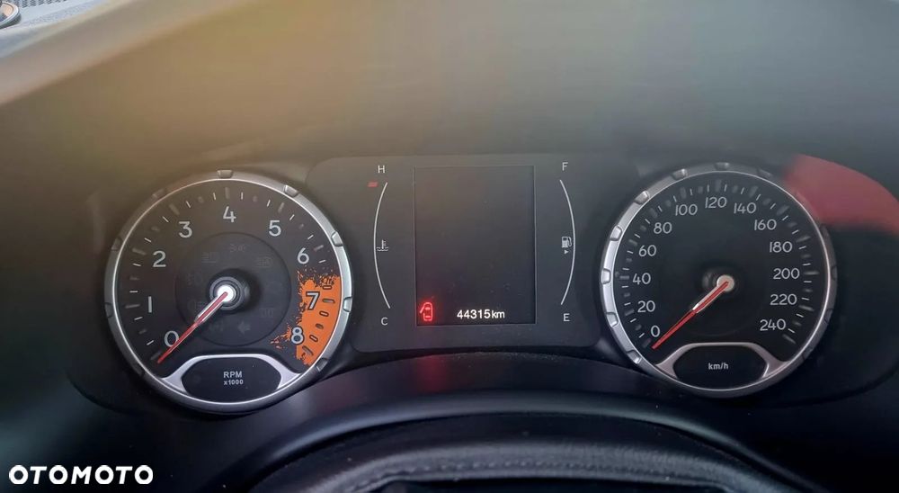 Jeep Renegade - 4