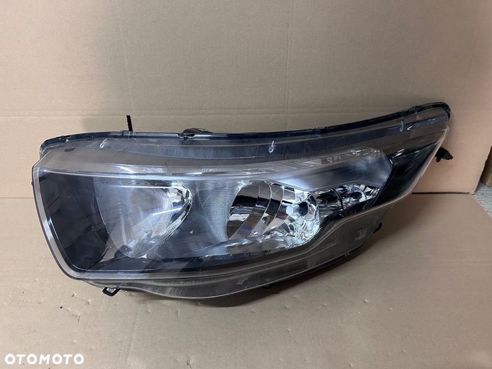 LAMPA LEWA IVECO DAILY 6 VI ZWYKŁA DEMONTAŻ PRZÓD PRZEDNIA