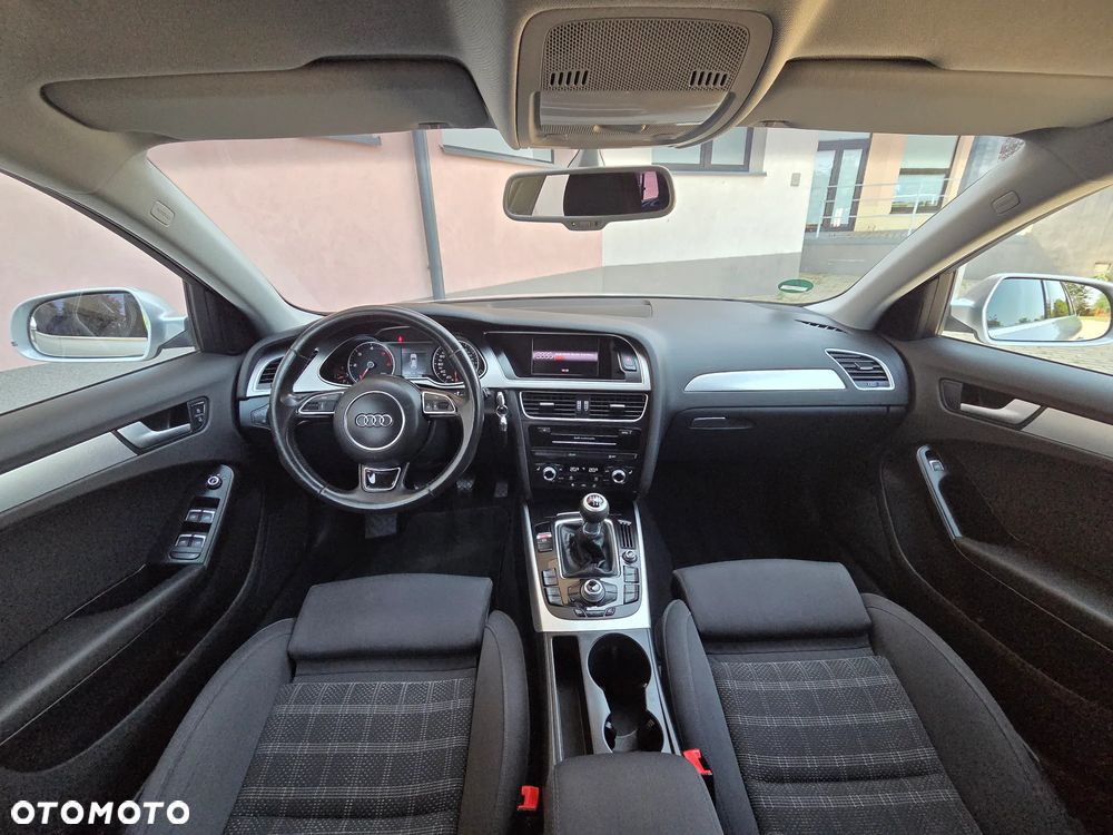 Audi A4 Avant 2.0 TDI e DPF S line Sportpaket - 18