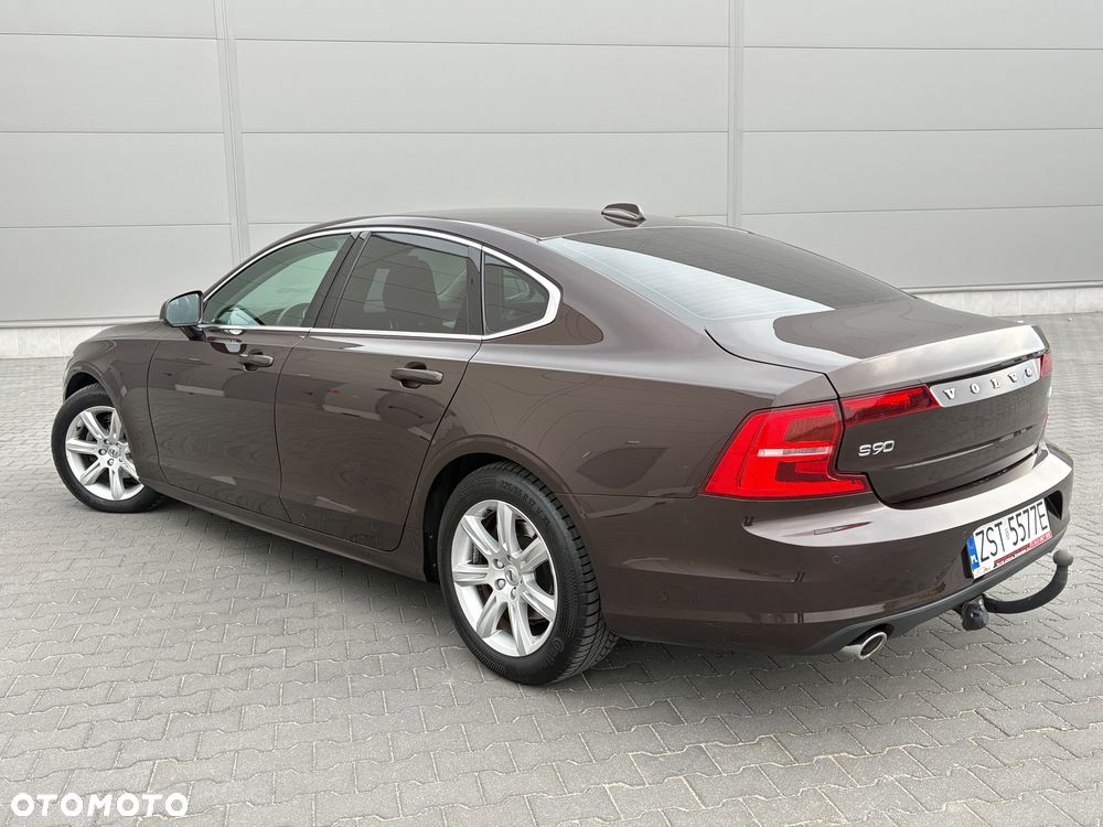 Volvo S90 D4 Momentum Pro - 9
