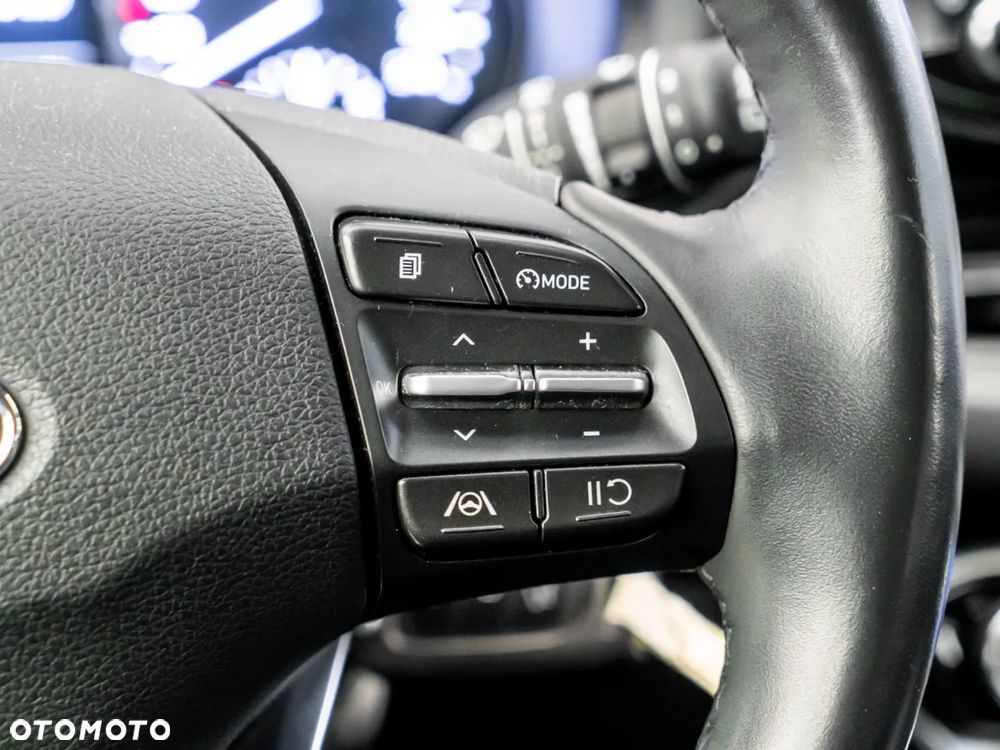 Hyundai i30 1.5 DPI Classic + - 23