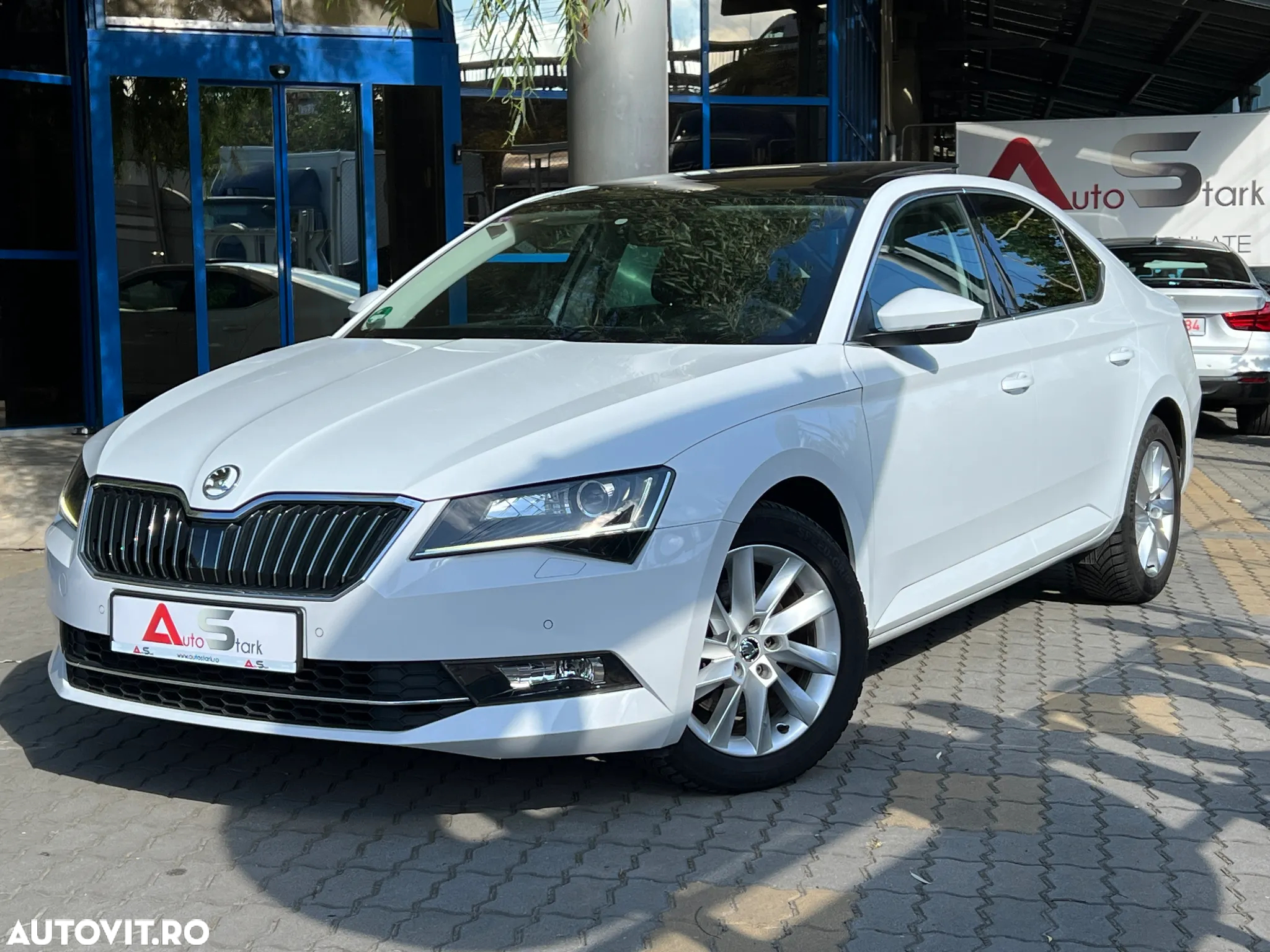 Skoda Superb 1.4 TSI ACT DSG Style - 9