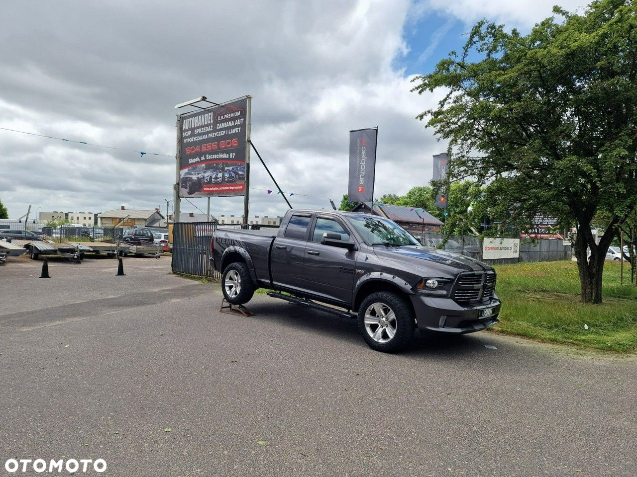Dodge RAM - 6