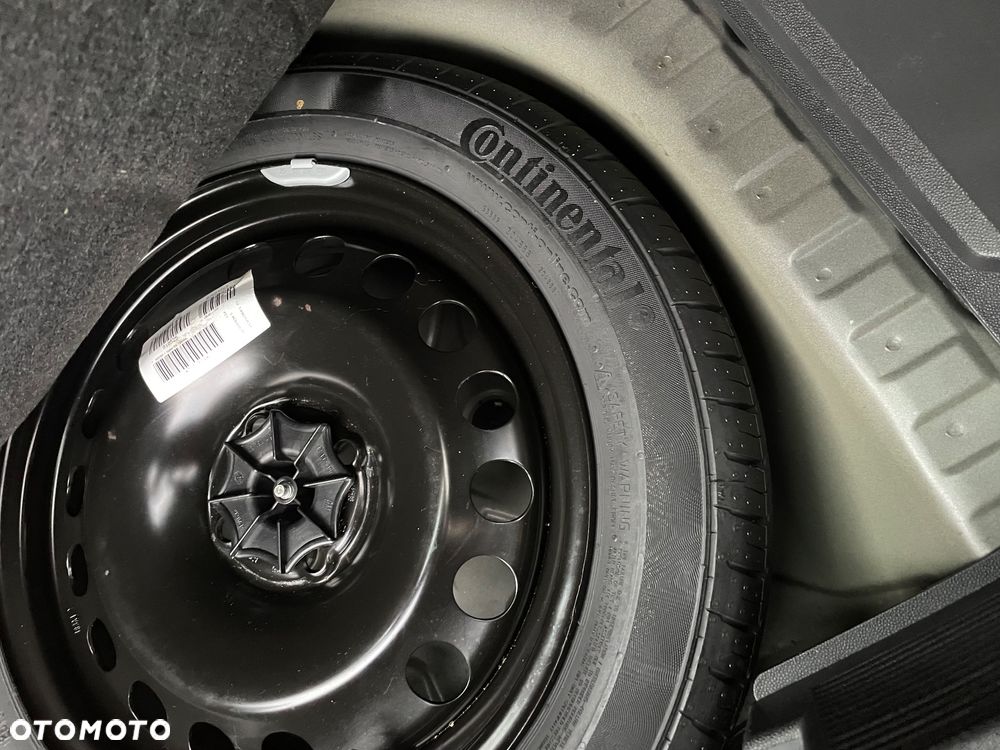 Opel Corsa 1.2 16V Cosmo - 20