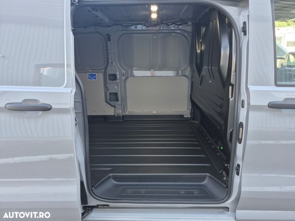 Volkswagen Transporter Plus 2.0 TDI 81kW LR - 17