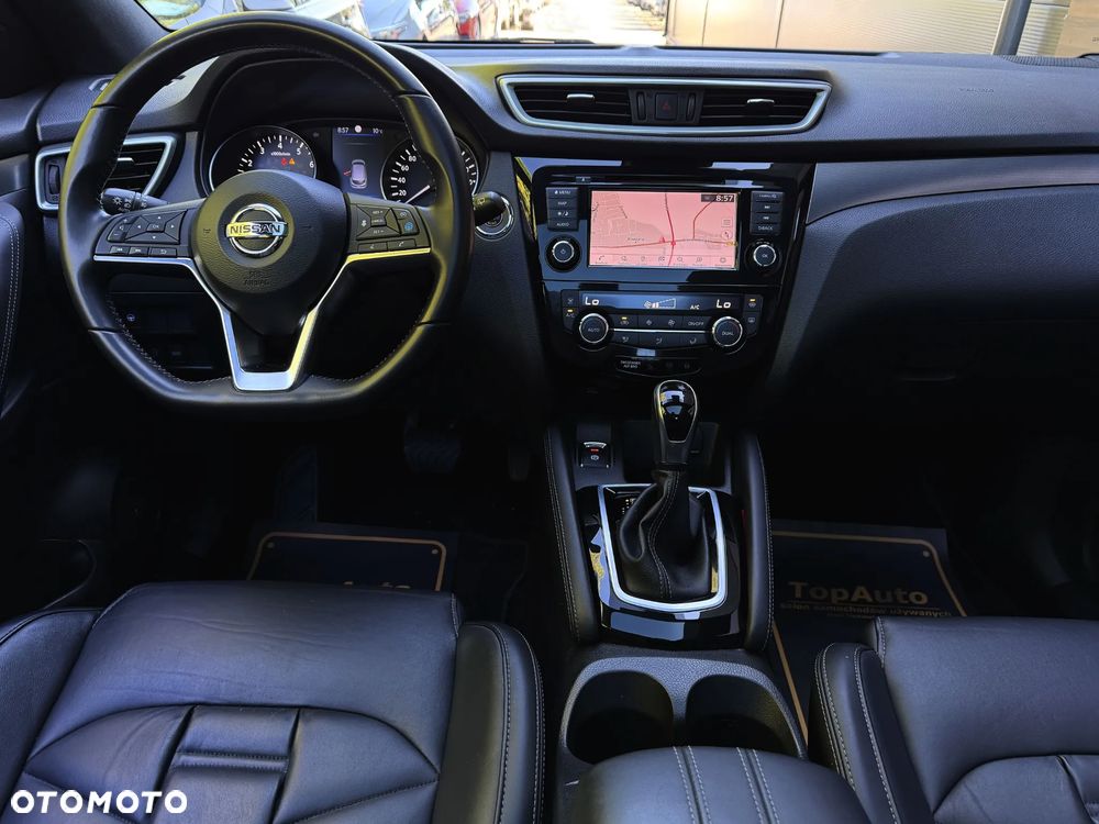 Nissan Qashqai 1.3 DIG-T Tekna+ DCT - 28
