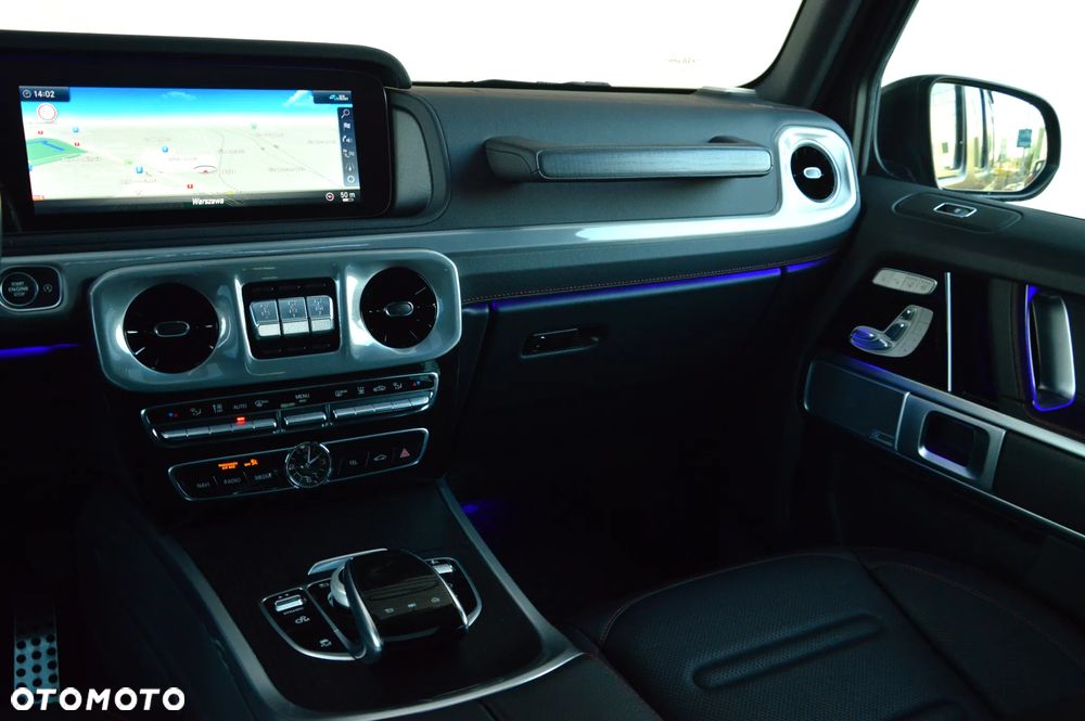 Mercedes-Benz Klasa G 400 d - 23