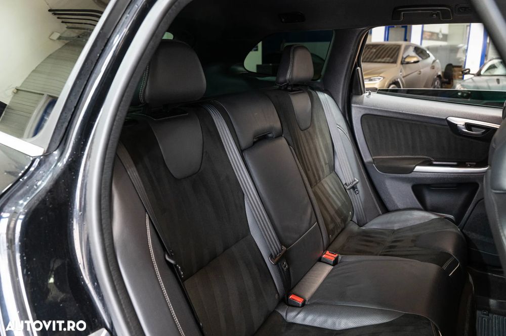 Volvo XC 60 D4 VEA Start-Stop R-Design - 7