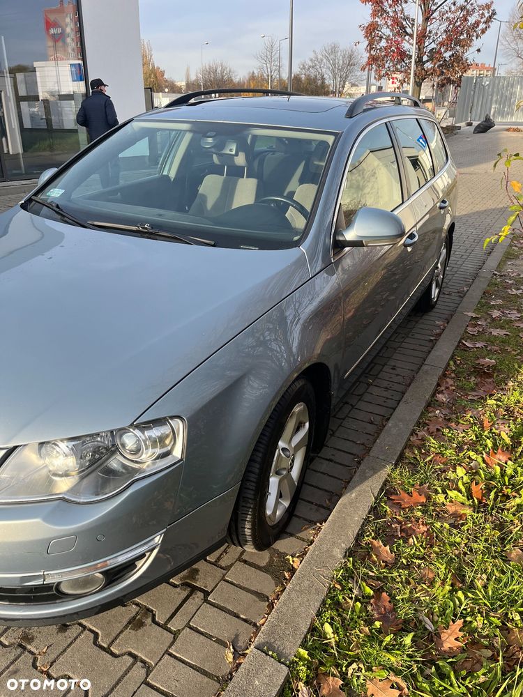 Volkswagen Passat 2.0 TDI DPF Highline DSG - 2