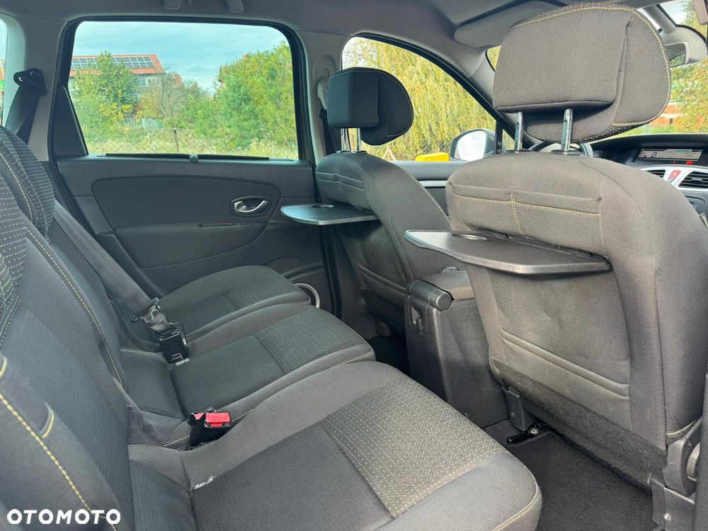 Renault Grand Scenic TCe 130 Dynamique - 17