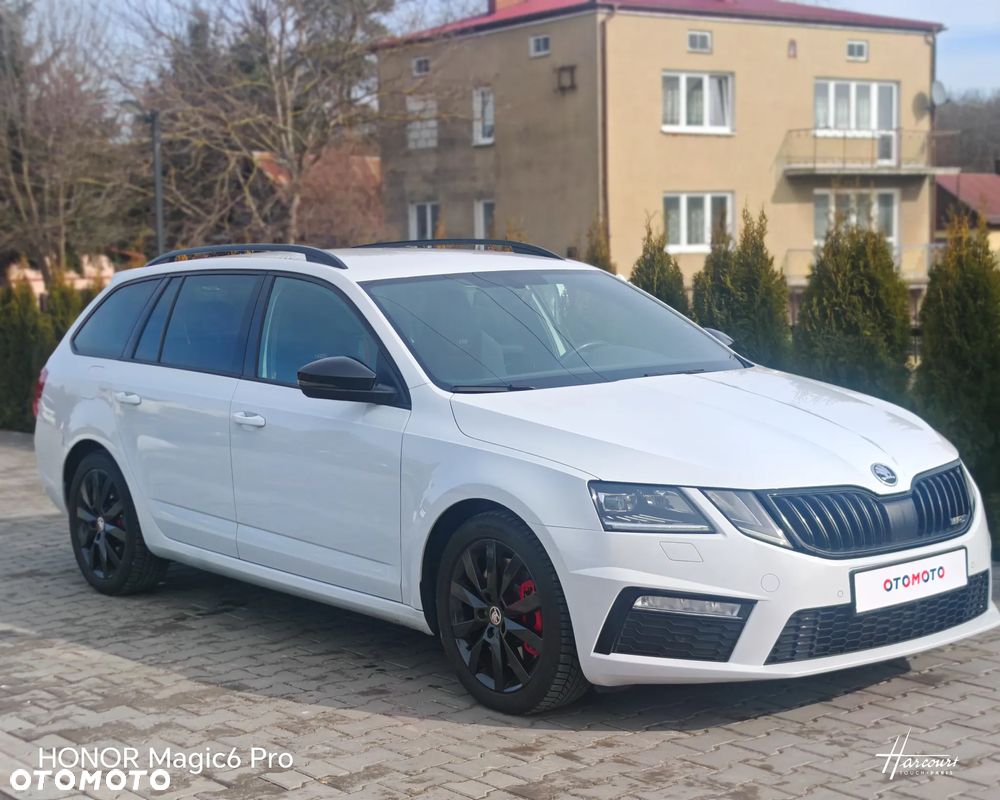 Skoda Octavia 2.0 TSI RS - 25