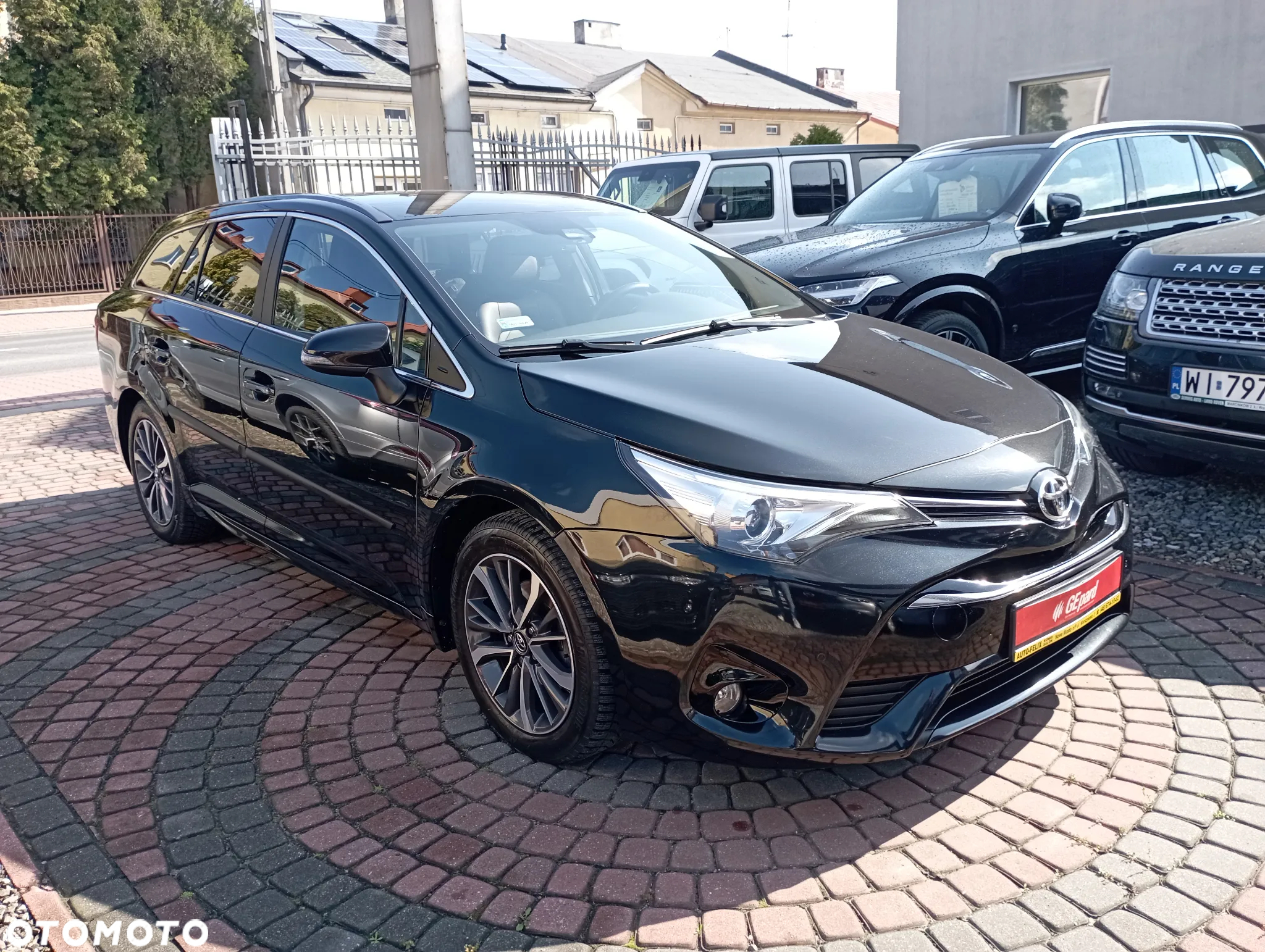 Toyota Avensis 2.0 Prestige MS - 3