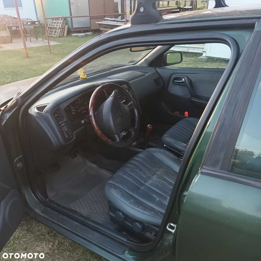 Nissan Primera - 6