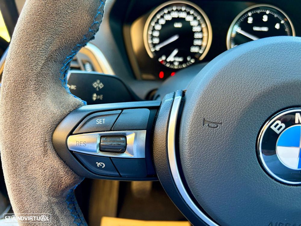 BMW 116 d Pack Desportivo M - 14
