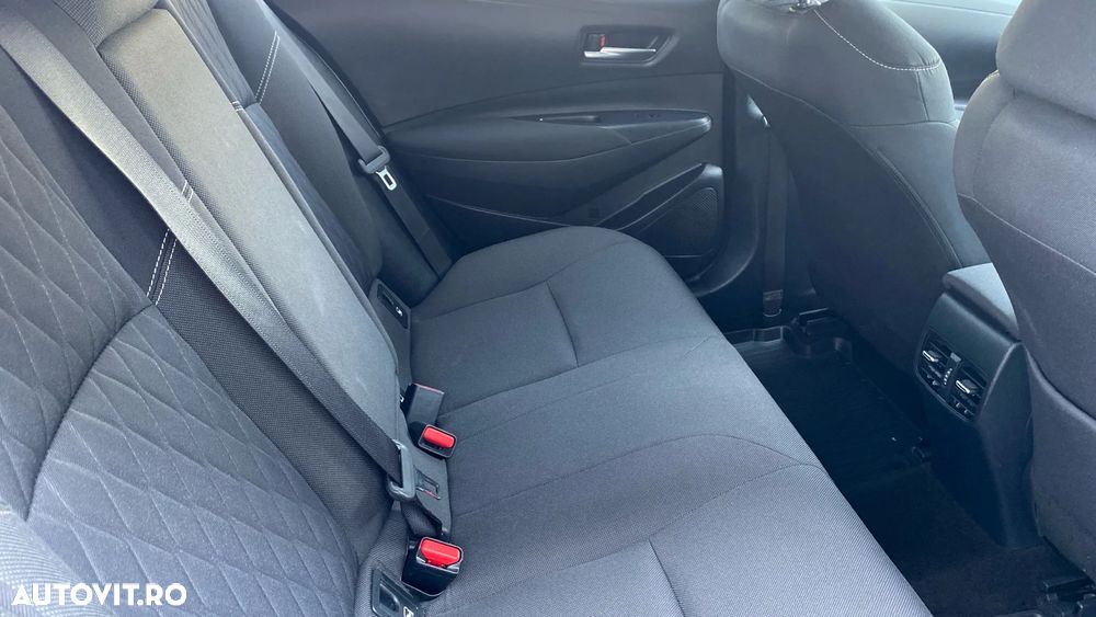 Toyota Corolla 1.8 HSD Dynamic - 7