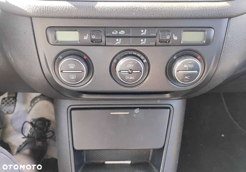 Volkswagen Tiguan - 16