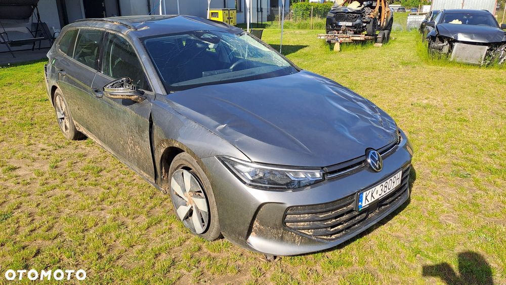 Volkswagen Passat 1.5 TSI EVO Elegance DSG - 3