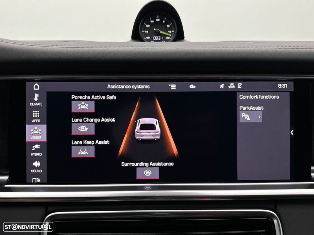 Porsche Panamera Sport Turismo 4 E-Hybrid - 22