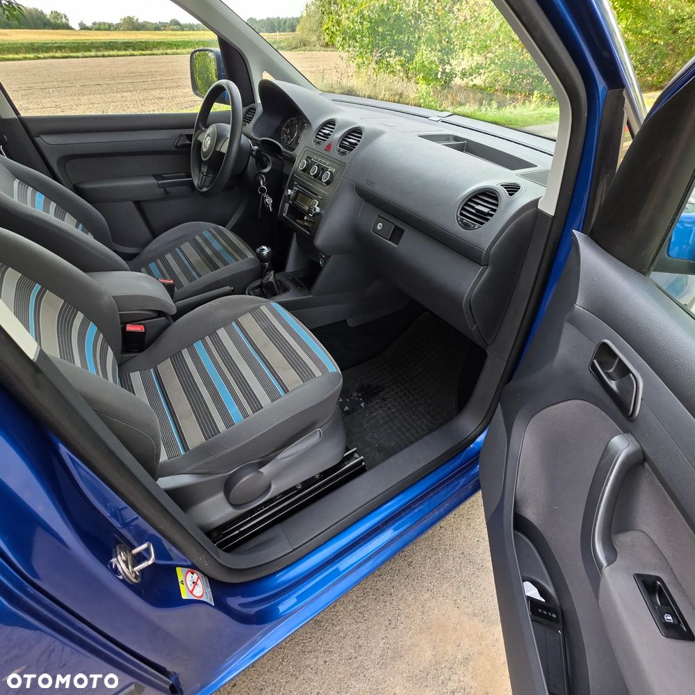 Volkswagen Caddy - 15