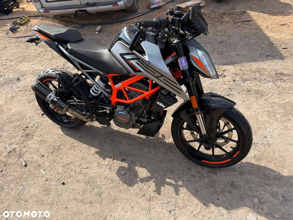 KTM Duke - 20