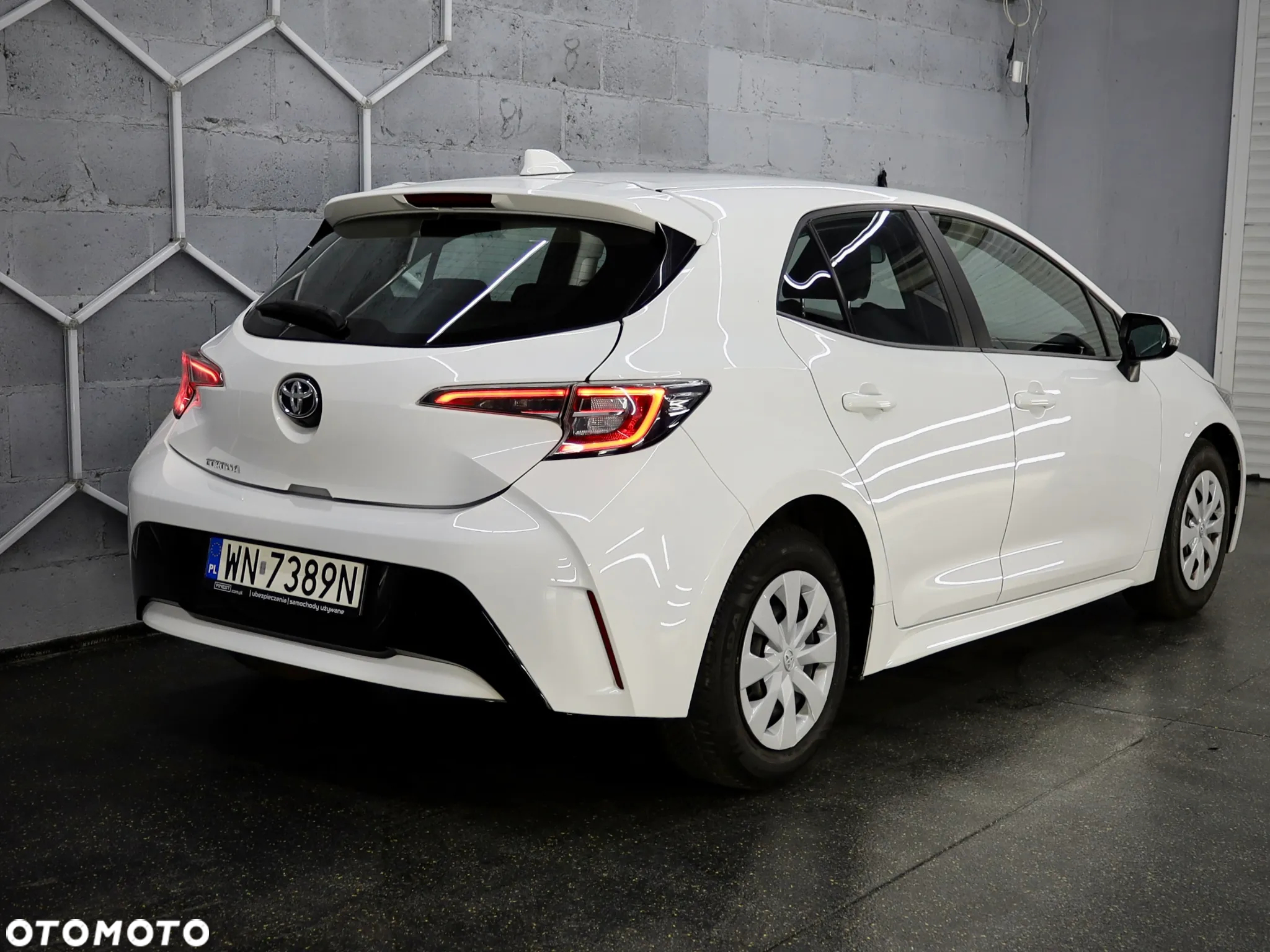 Toyota Corolla 1.2 T Active - 8