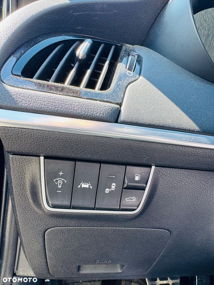 Kia Stinger 3.3 T-GDI V6 GT AWD - 22