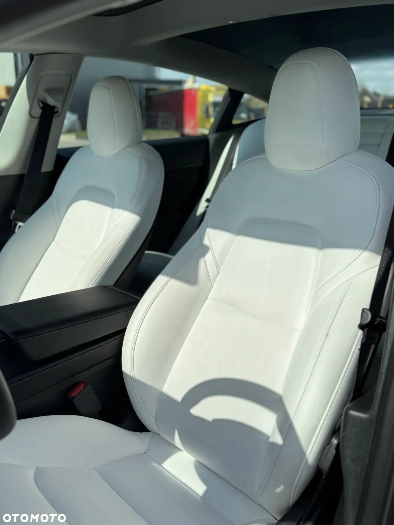 Tesla Model 3 Long Range AWD - 10