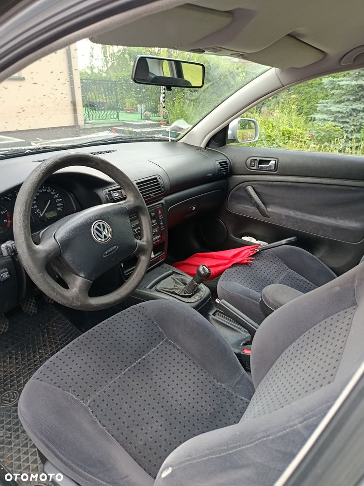 Volkswagen Passat - 6