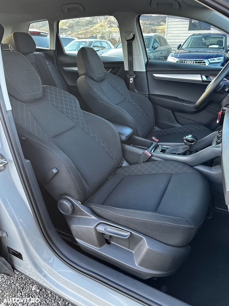 Skoda Karoq 1.6 TDI SCR DSG Style - 19