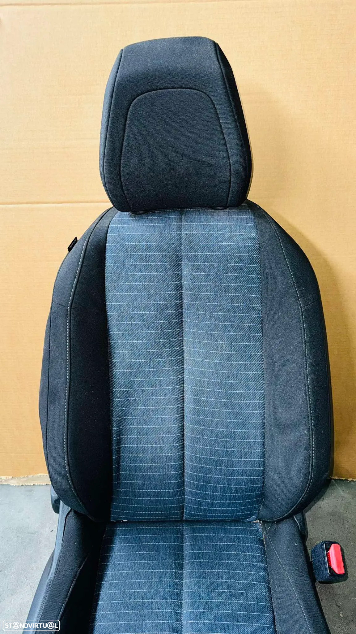 Banco Frente Direito Peugeot 208 - 2019 / 2024 - 3